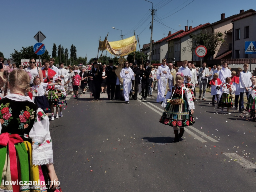 Procesja eucharystyczna w centrum miasta