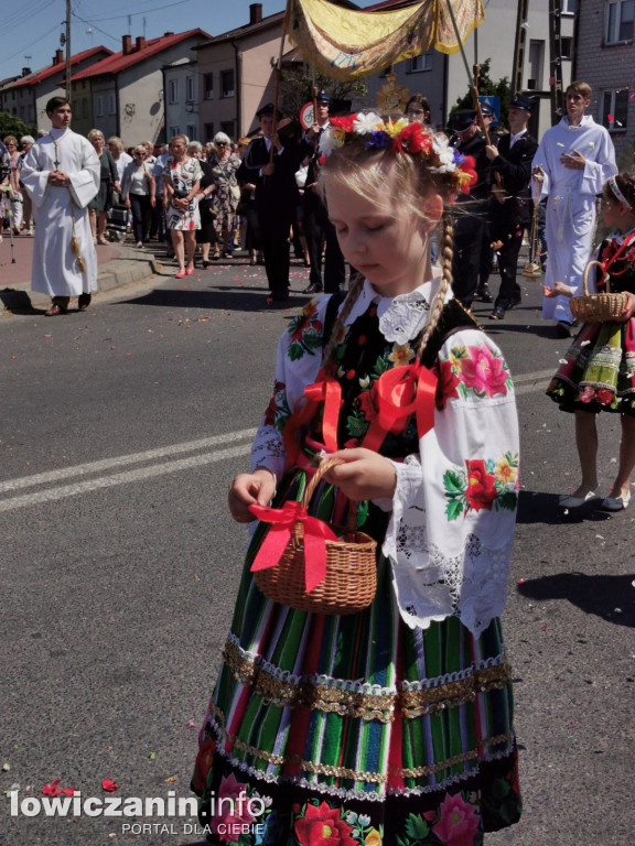 Procesja eucharystyczna w centrum miasta