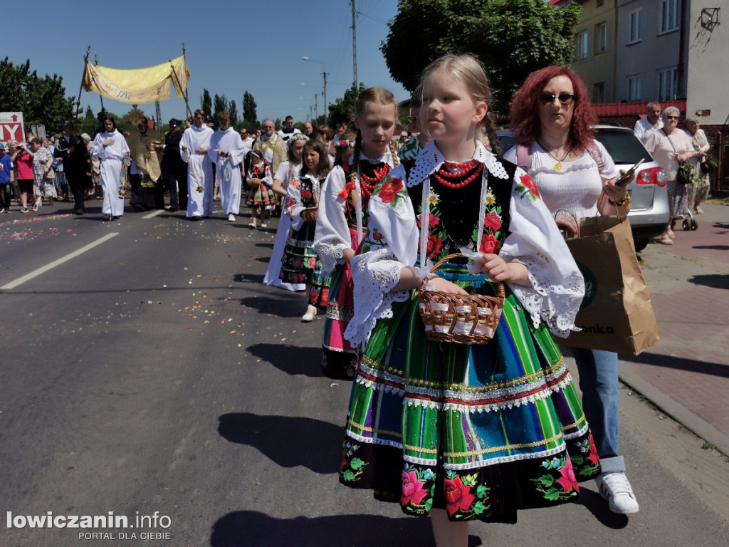 Procesja eucharystyczna w centrum miasta