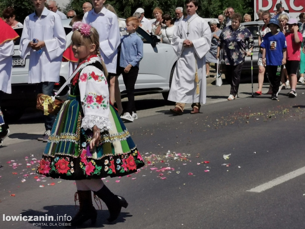Procesja eucharystyczna w centrum miasta