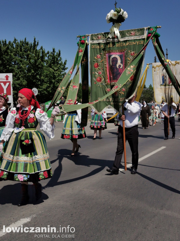Procesja eucharystyczna w centrum miasta