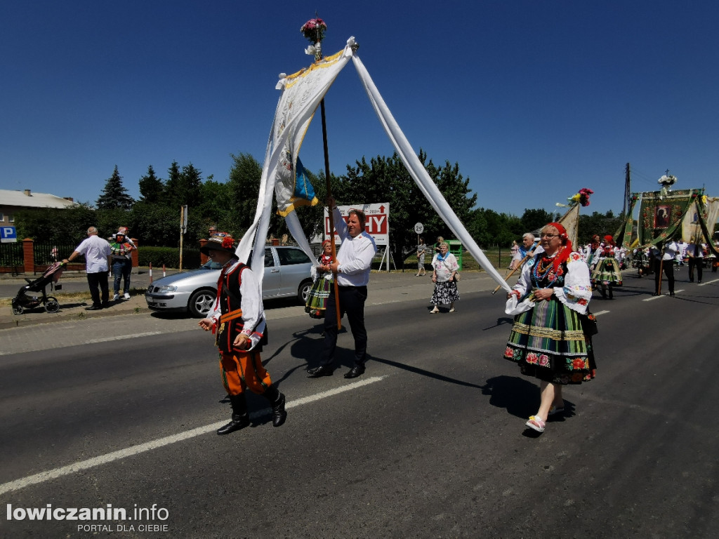 Procesja eucharystyczna w centrum miasta