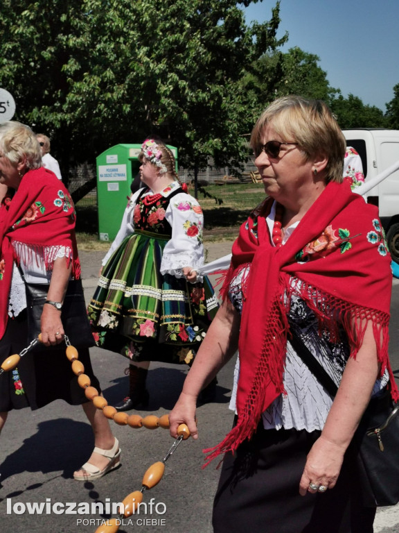 Procesja eucharystyczna w centrum miasta