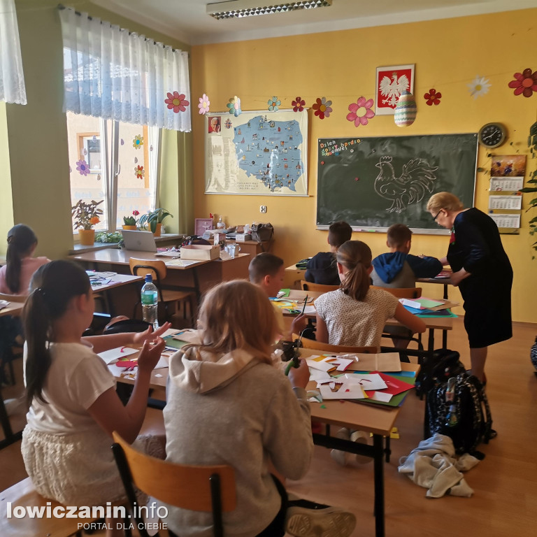 Warsztaty z wycinanki łowickiej