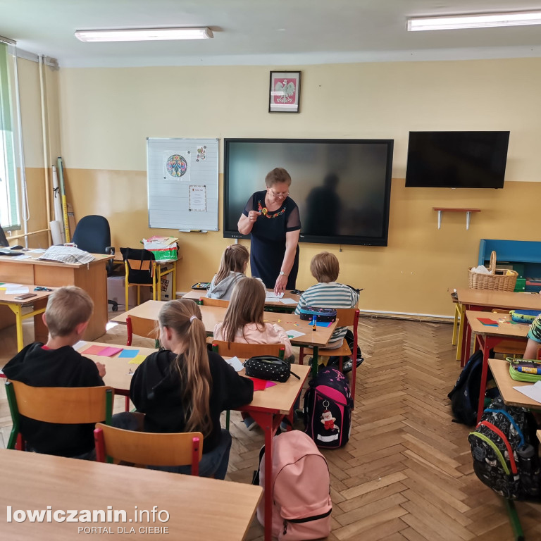 Warsztaty z wycinanki łowickiej