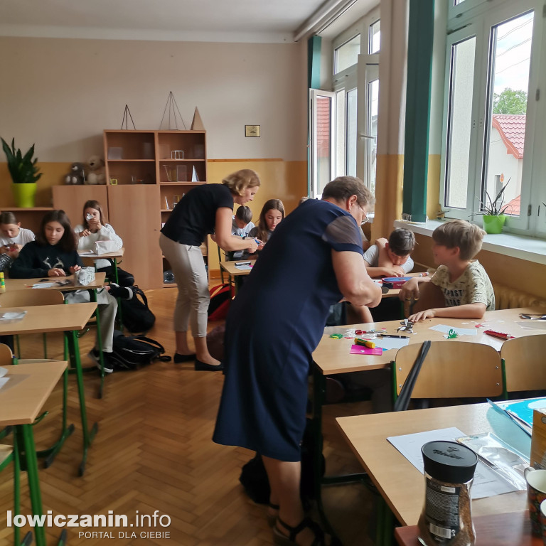 Warsztaty z wycinanki łowickiej