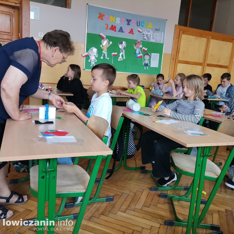 Warsztaty z wycinanki łowickiej
