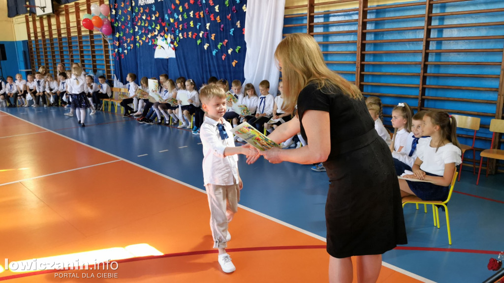 Pożegnanie dzieci kończących naukę w Przedszku nr 2