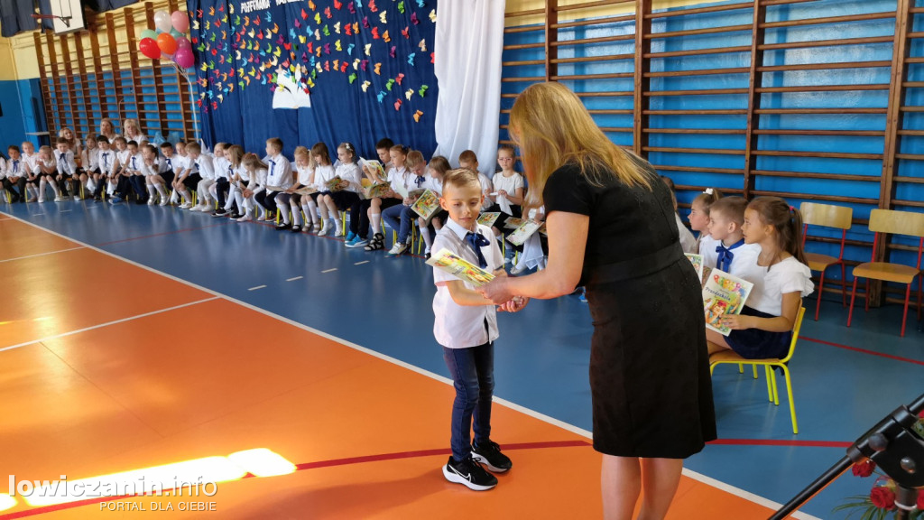 Pożegnanie dzieci kończących naukę w Przedszku nr 2