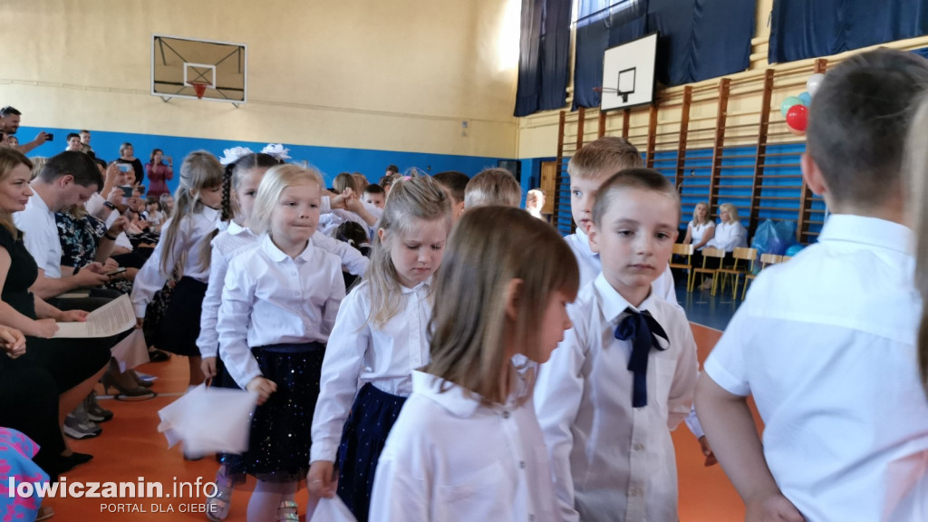 Pożegnanie dzieci kończących naukę w Przedszku nr 2