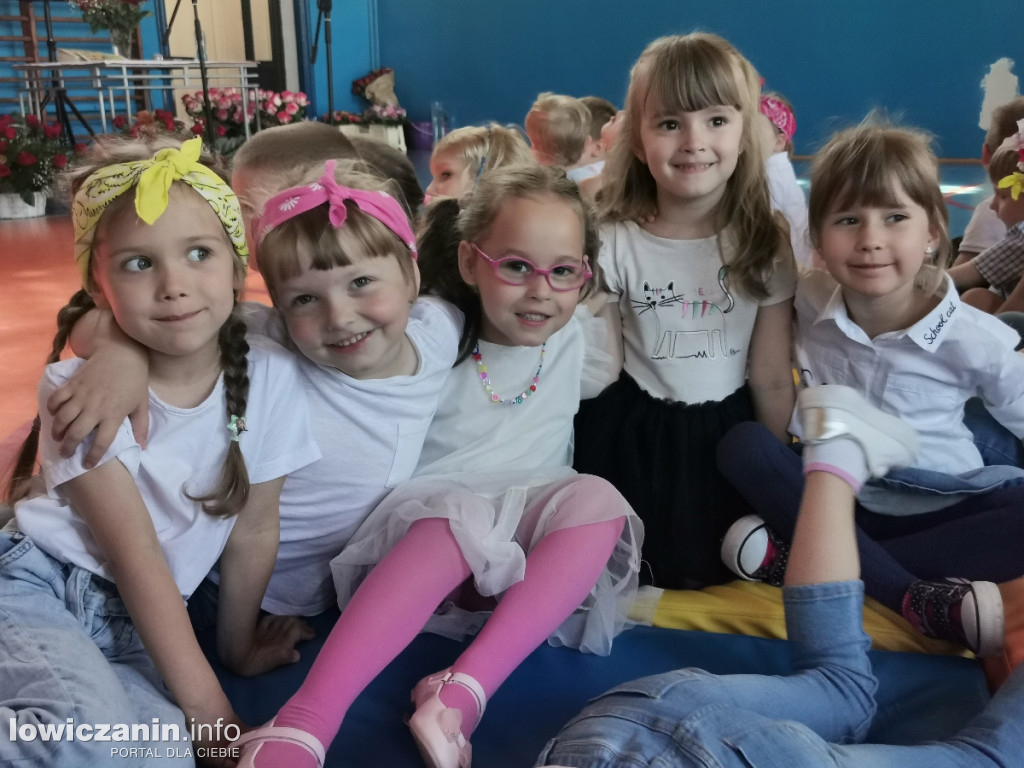 Pożegnanie dzieci kończących naukę w Przedszku nr 2