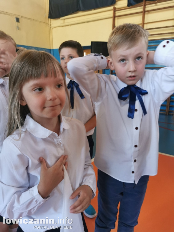 Pożegnanie dzieci kończących naukę w Przedszku nr 2