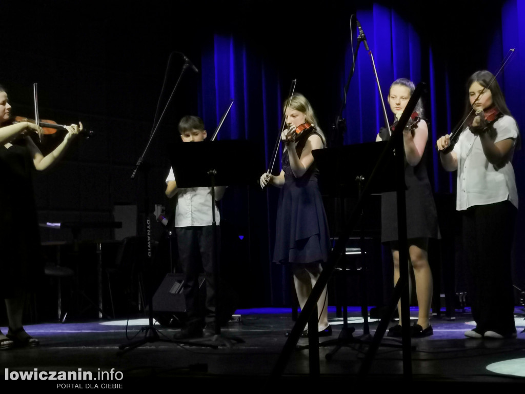 Koncert Samorządowej Szkoły Muzycznej w ŁOK