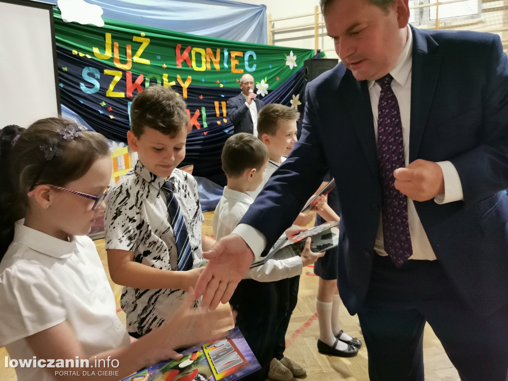 Zakończenie roku szkolnego w SP1 w Łowiczu