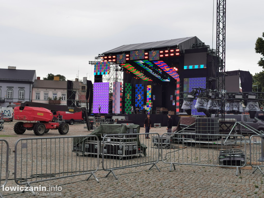 Scena na Roztańczoną Polskę w Łowiczu