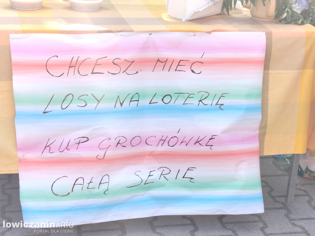 Trwa biesiada na Korabce