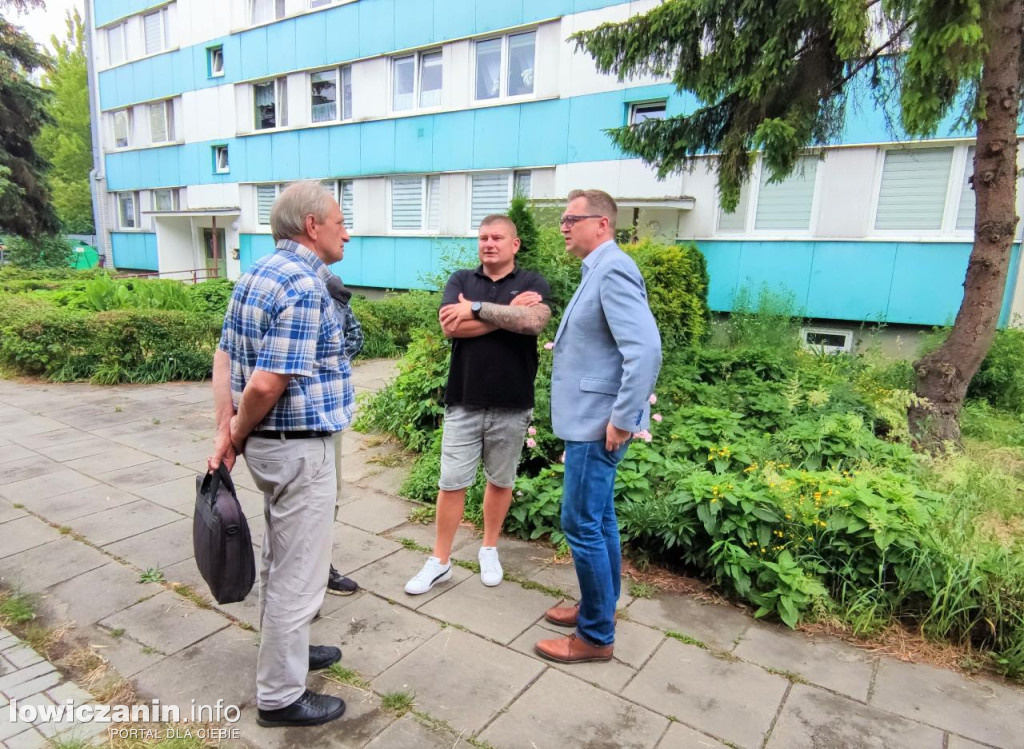 Docieplenie bloku nr 1 na Dąbrowskiego