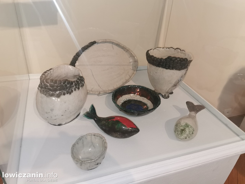 Wystawa ceramiki Jadwigi Dębskiej w Muzeum w Łowiczu