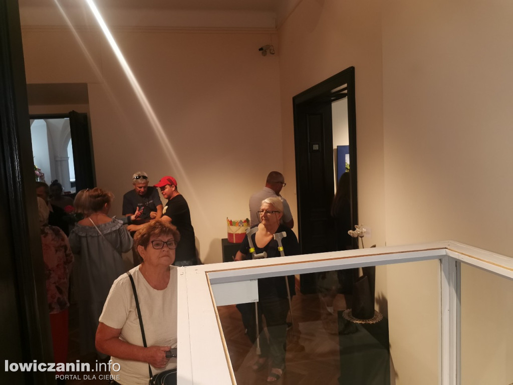 Wystawa ceramiki Jadwigi Dębskiej w Muzeum w Łowiczu
