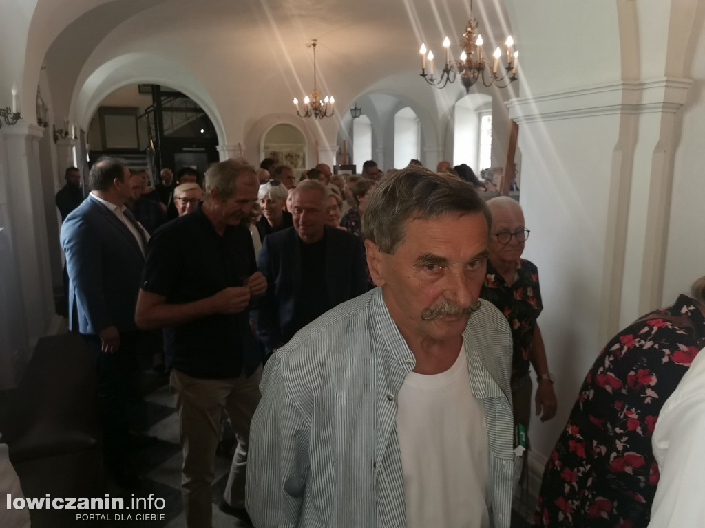 Wystawa ceramiki Jadwigi Dębskiej w Muzeum w Łowiczu