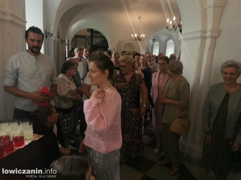 Wystawa ceramiki Jadwigi Dębskiej w Muzeum w Łowiczu