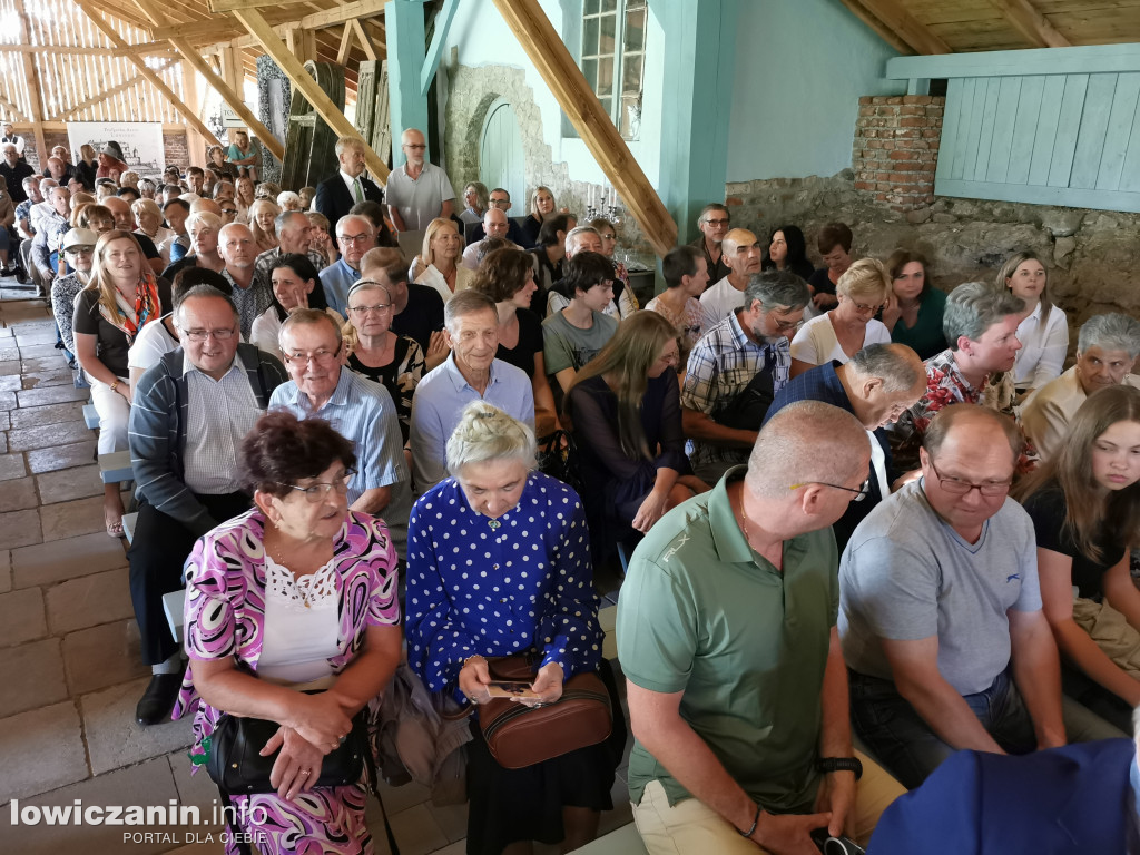 Przedurodzinowy koncert na zamku w Łowiczu