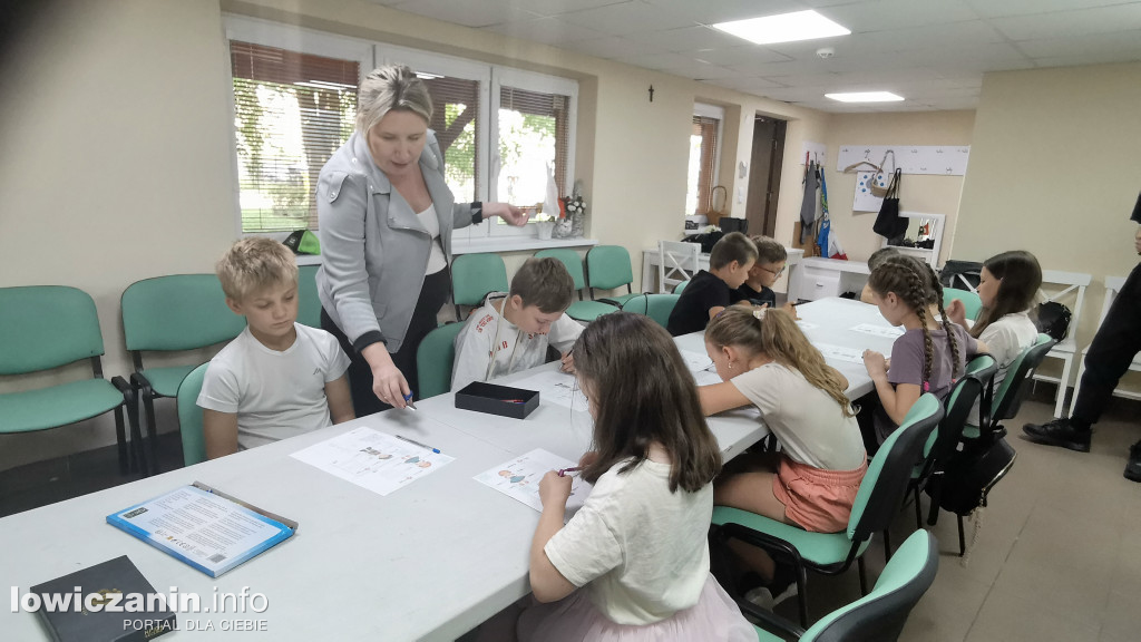 Folkowa niespodzianka przy baszcie