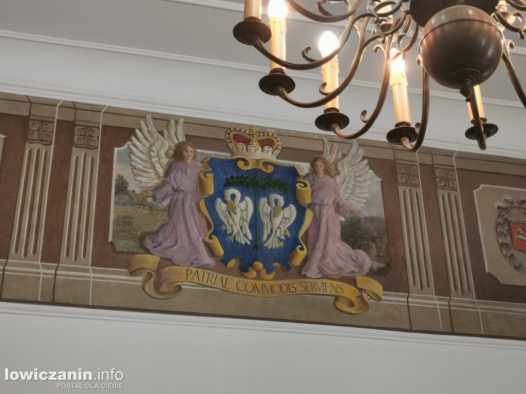 W Łowiczu wręczono stypendia