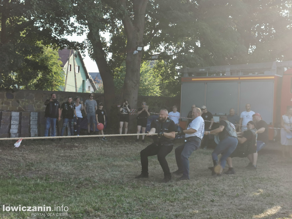 Świetna zabawa na Dniu Kiernozkiego Dzika