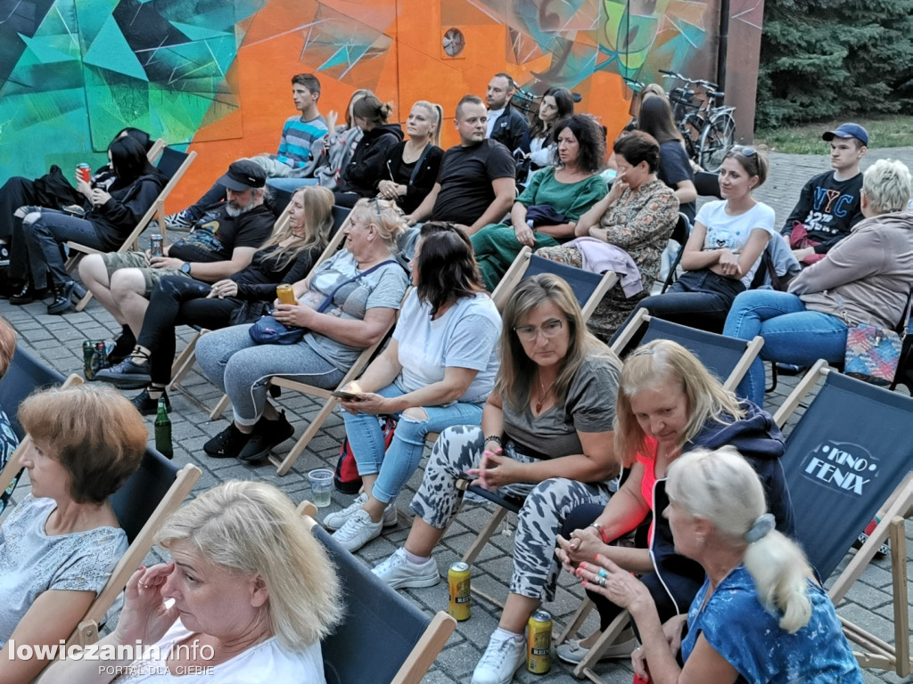 Seans kina letniego w Łowickim Ośrodku Kultury