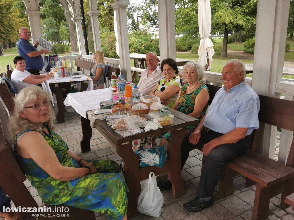 Zabawa taneczna w Sannikach