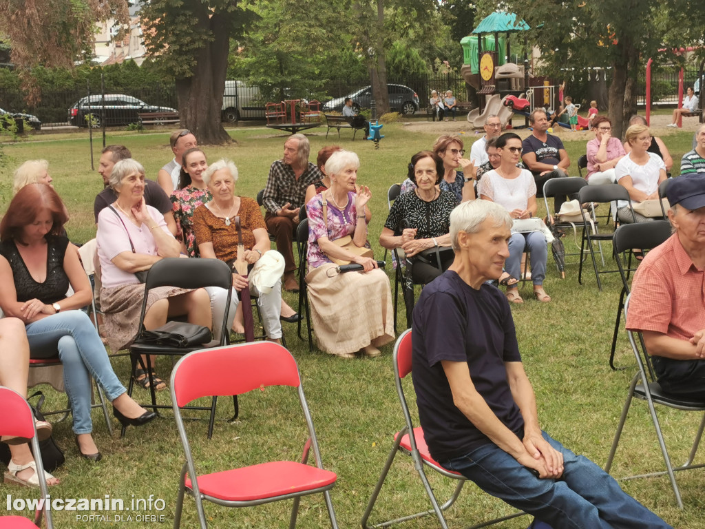 Koncert Koniunktury pod basztą gen. Klickiego