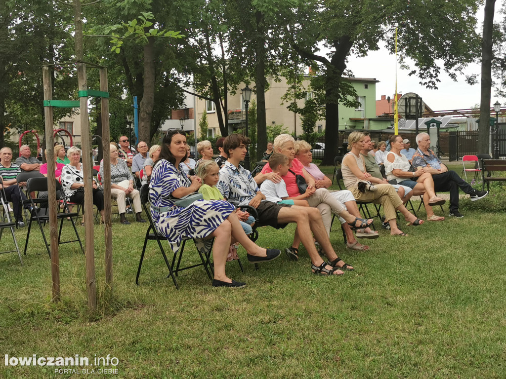 Koncert Koniunktury pod basztą gen. Klickiego