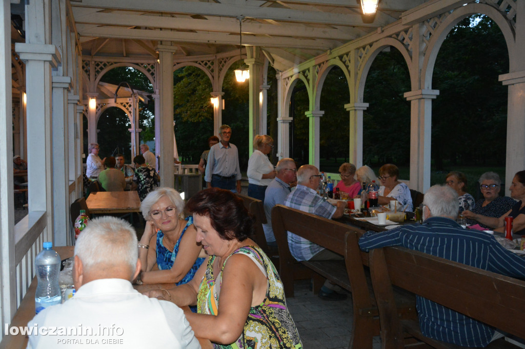 Zabawa taneczna w Sannikach