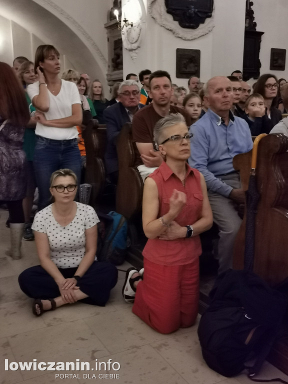 Wyjście pielgrzymki z Łowicza
