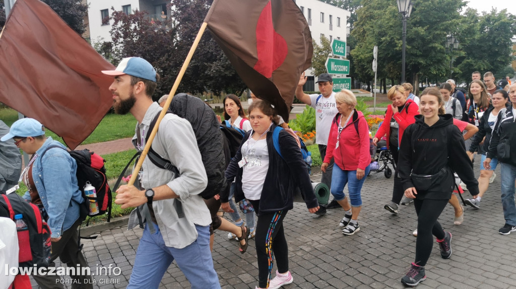 Wyjście pielgrzymki z Łowicza