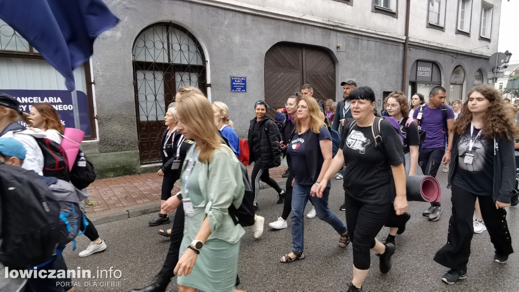 Wyjście pielgrzymki z Łowicza