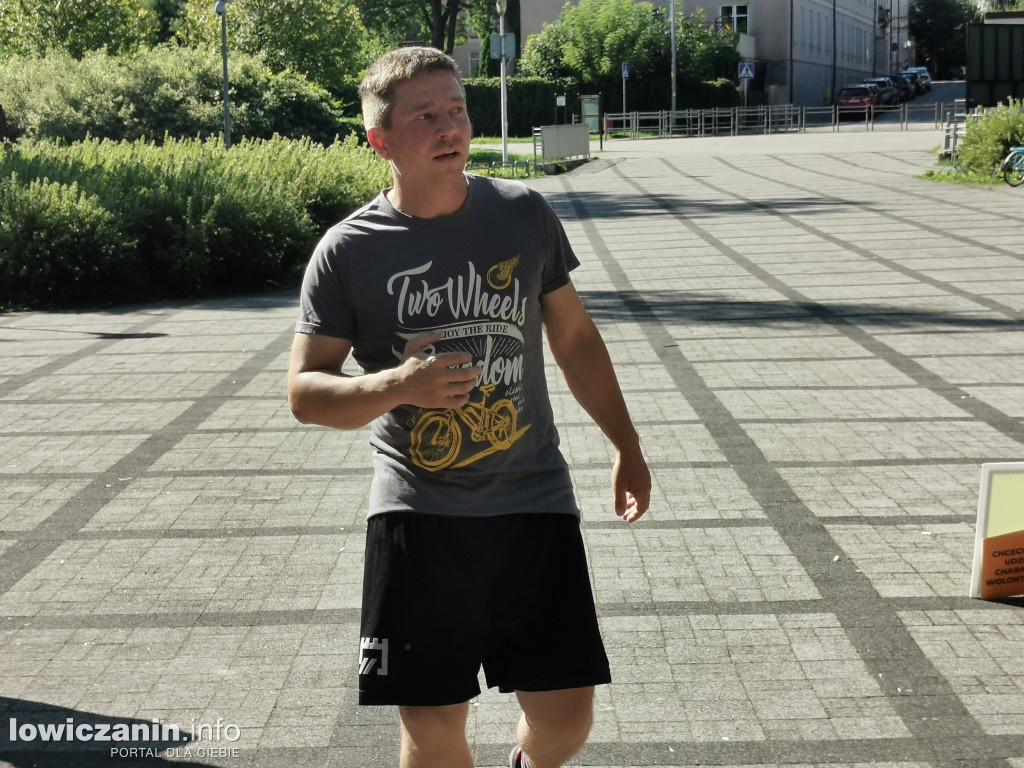 Złota pałeczka dotarła na Parkrun w Łowiczu