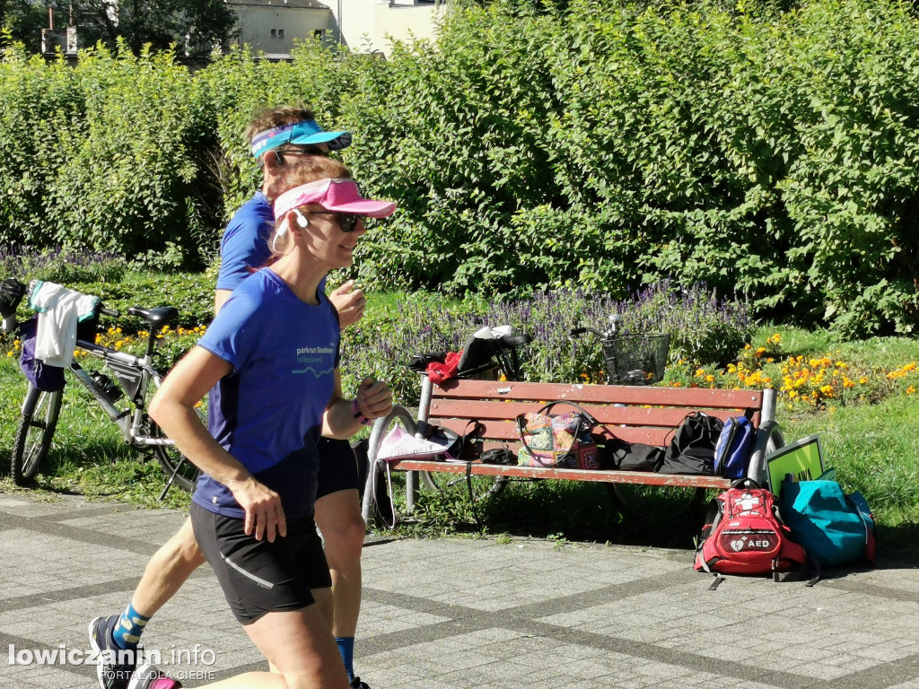 Złota pałeczka dotarła na Parkrun w Łowiczu