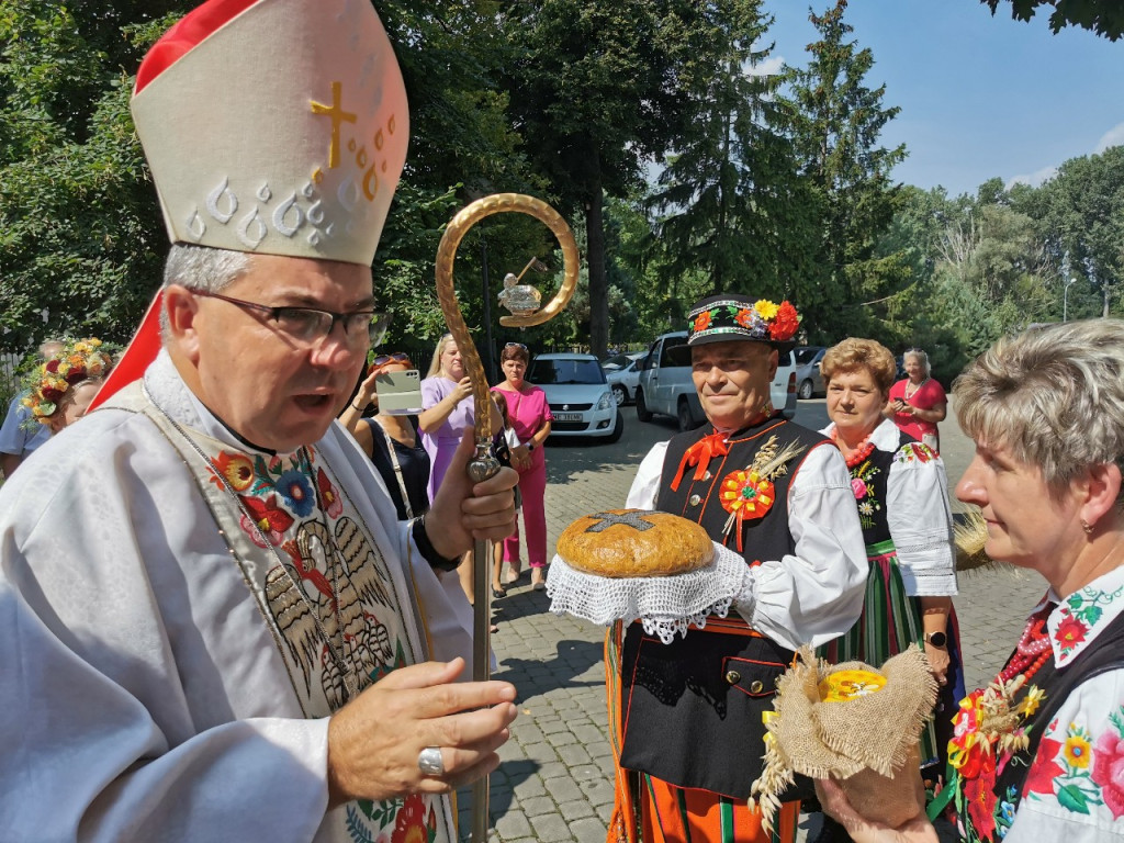 Dożynki w parafii katedralnej w Łowiczu 20. 08.2023