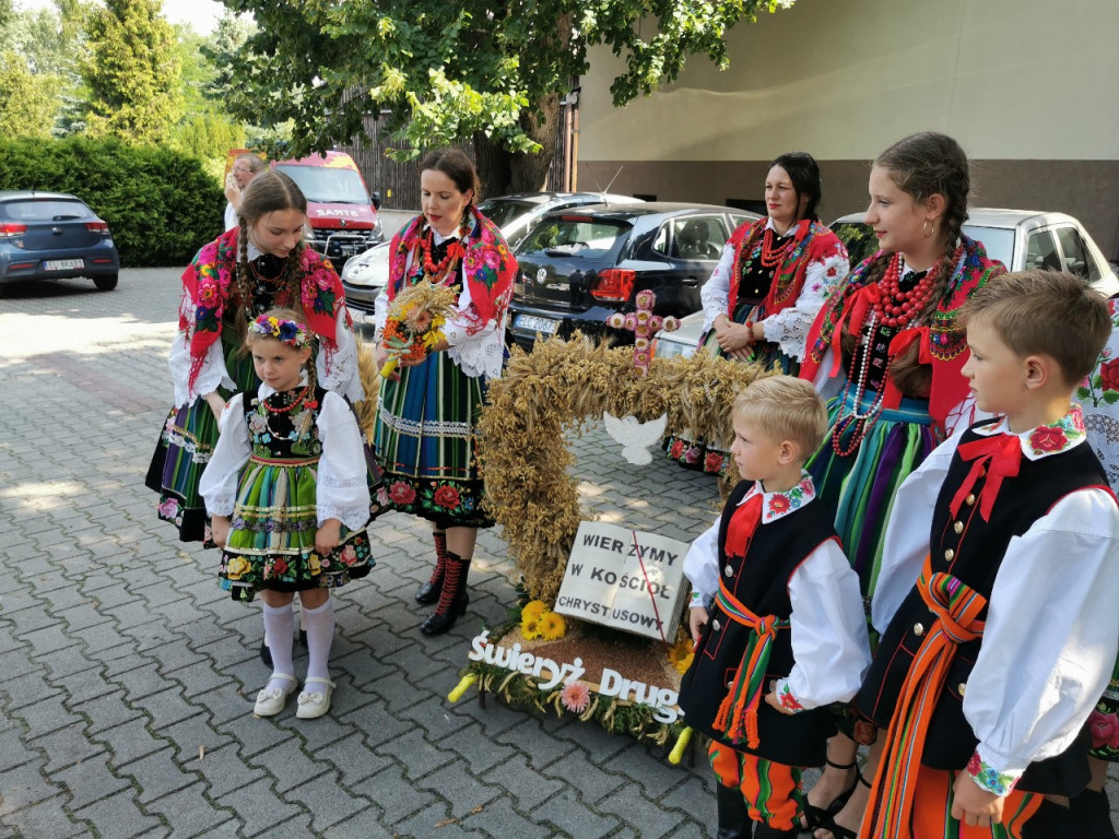 Dożynki w parafii katedralnej w Łowiczu 20. 08.2023