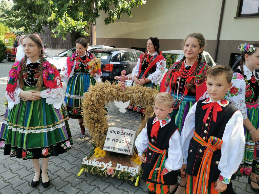 Dożynki w parafii katedralnej w Łowiczu 20. 08.2023