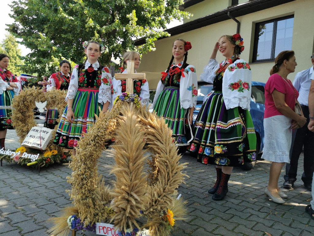 Dożynki w parafii katedralnej w Łowiczu 20. 08.2023