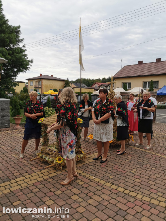 Odpust parafialny i dożynki w Bobrownikach