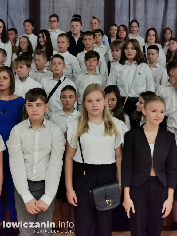 Łowicz. Rozpoczęcie roku szkolnego w SP2