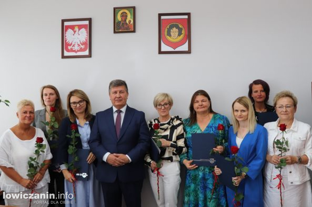Nauczyciele z Głowna z awansami zawodowym