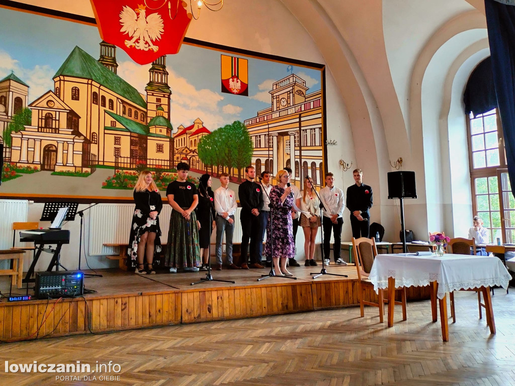 Narodowe Czytanie w ZST nr 1 w Łowiczu
