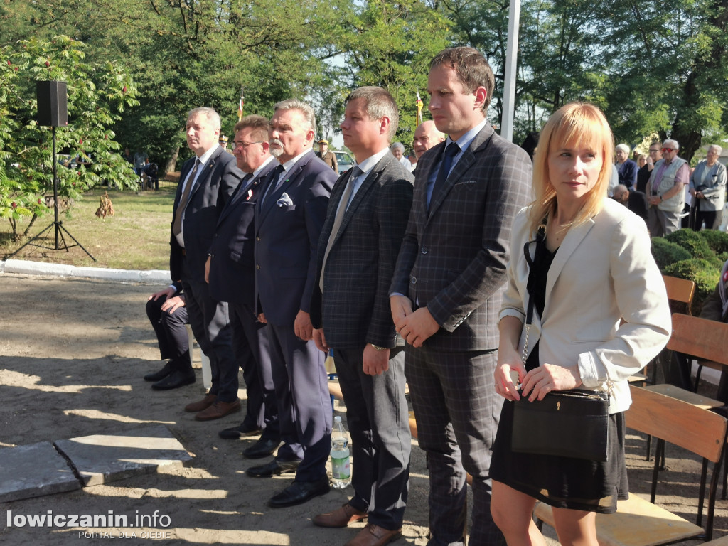 Uroczystości patriotyczne w Walewicach