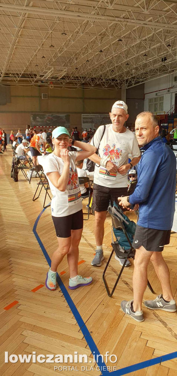 W Łowiczu trwa Półmaraton Jesieni