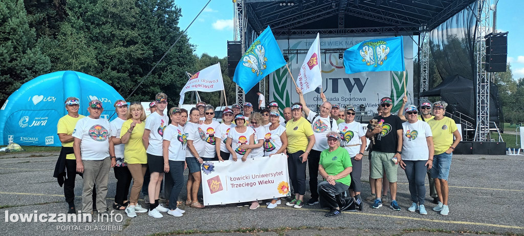 Łowiccy seniorzy na Olimpiadzie w Łazach